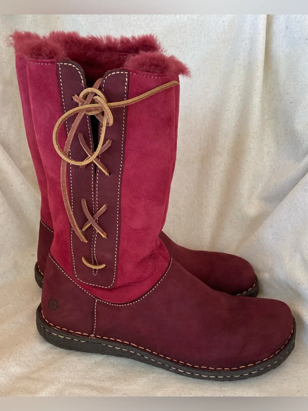 NWT - Born Yuma Shearing Lined Boots, women’s sz 9